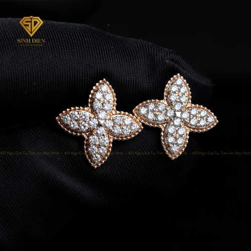 BÔNG TAI KIM CƯƠNG MONOGRAM STAR ROSE GOLD