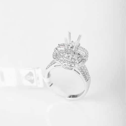 NHẪN KIM CƯƠNG THIÊN NHIÊN ĐÀI VUÔNG CUSHION