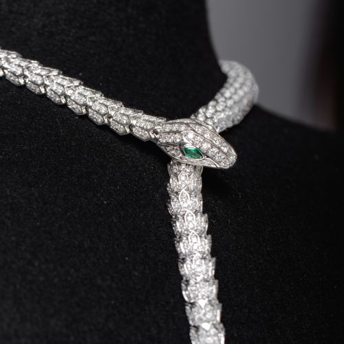 VÒNG CỔ KIM CƯƠNG THIÊN NHIÊN RẮN SERPENTI