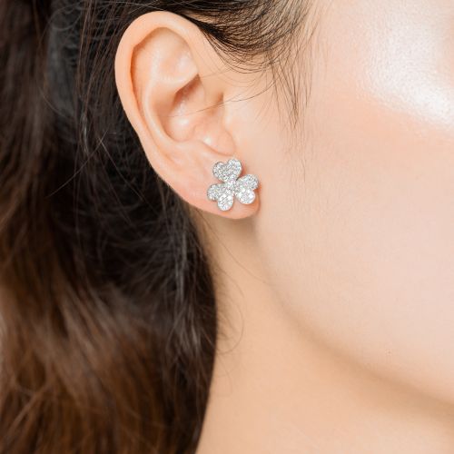 BÔNG TAI KIM CƯƠNG THIÊN NHIÊN CỎ 3 LÁ